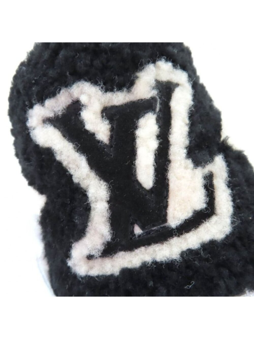 Louis Vuitton Snowdrop Boot Black - Picture 8 of 12